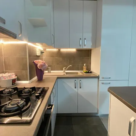 Apartament House - Bukareszt