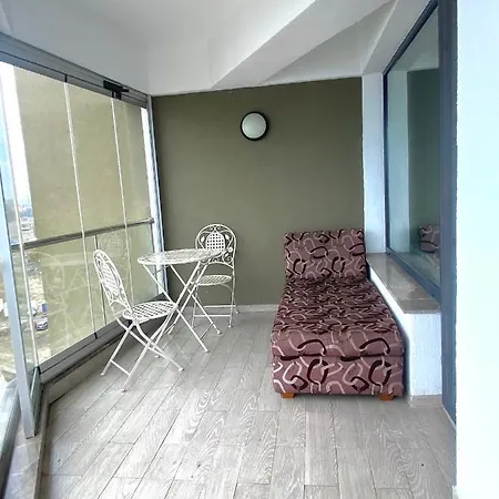 Apartament House - Bukareszt