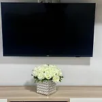 House - * بوخارست