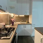 아파트 House - 부쿠레슈티